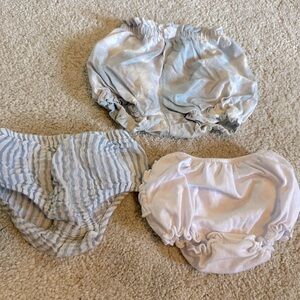 Baby Gap blue and white baby bloomers organic cotton